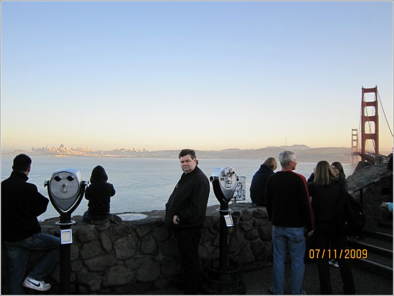 12 Udflugt til Golden Gate - Med mig midt mellem Golden Gate, og San Francisco